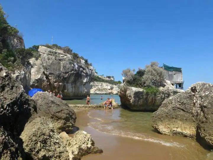 Casa Vacanze Flora 페스키치 외부 사진