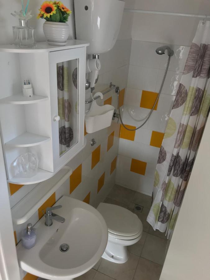 Casa Vacanze Flora 페스키치 외부 사진